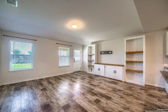 $2,375 | 4402 Chalk Flats, San Antonio, TX 78253