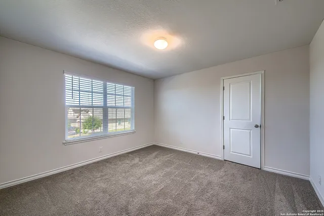 $2,375 | 4402 Chalk Flats, San Antonio, TX 78253