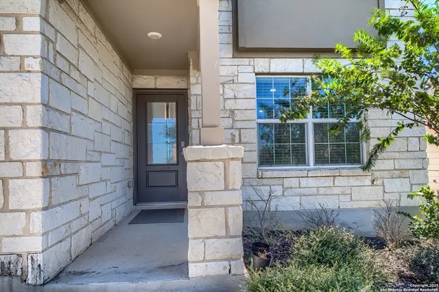 $2,375 | 4402 Chalk Flats, San Antonio, TX 78253