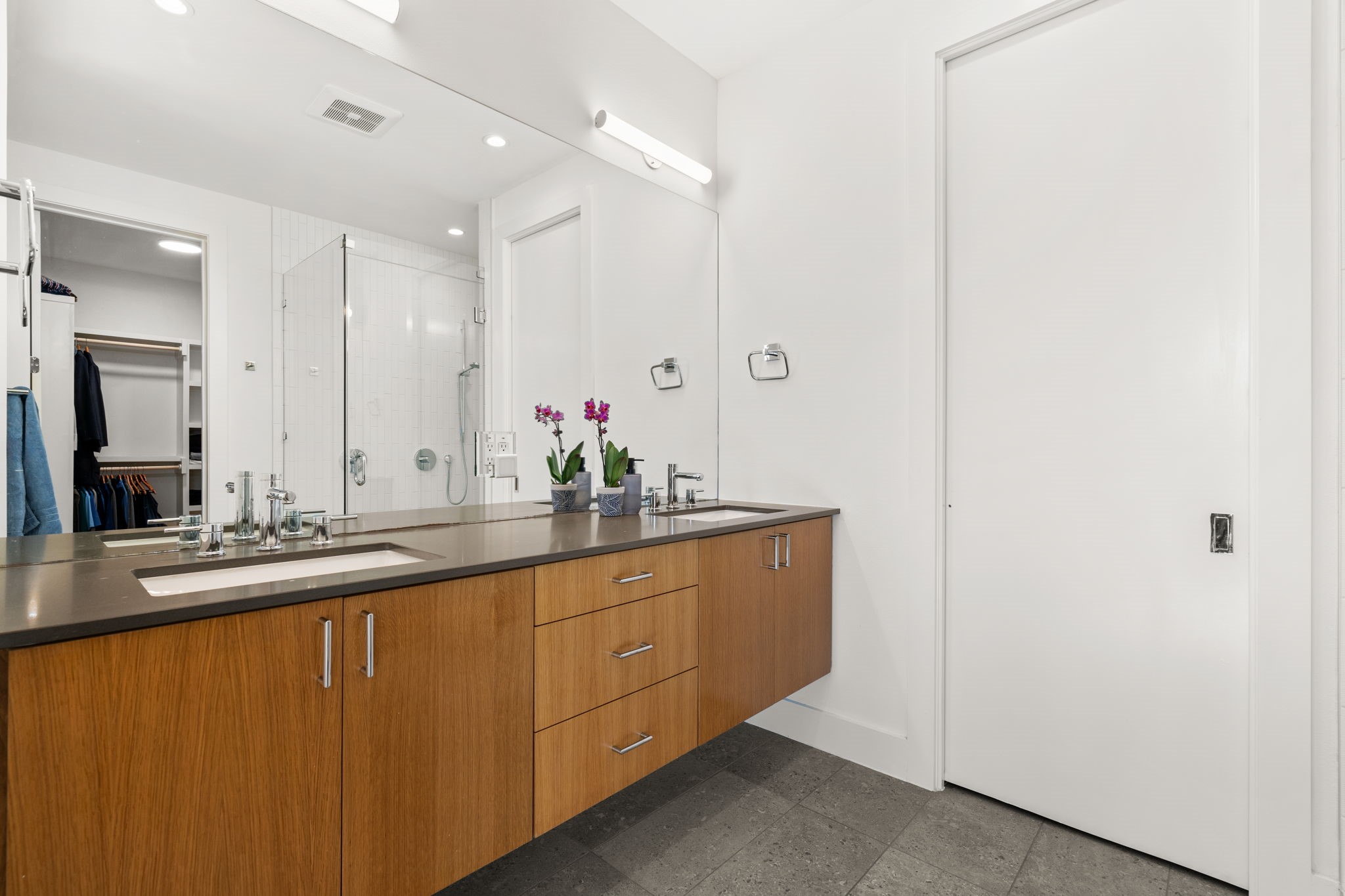 2524 Doc Reeves Street Austin, TX 78723 - Photo 14 of 40