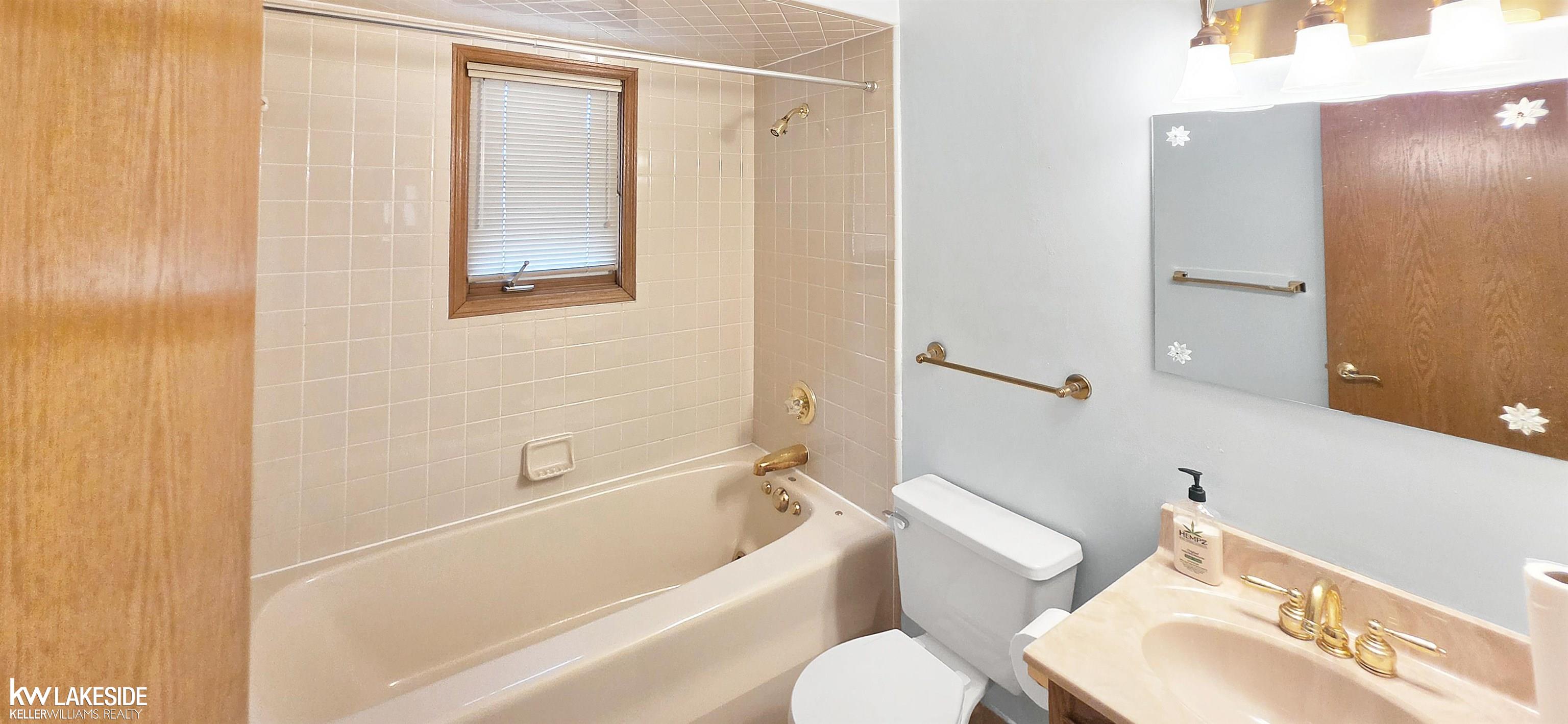 856 Neff Road Grosse Pointe, MI 48230 - Photo 13 of 23