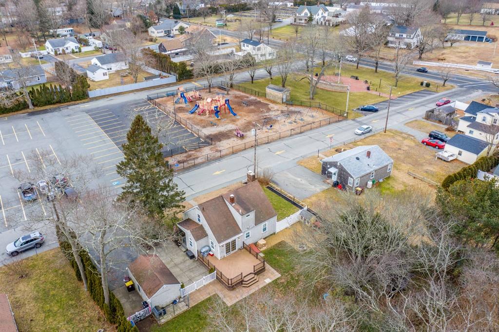 15 Pope Street Acushnet, MA 02743 - Photo 4 of 29