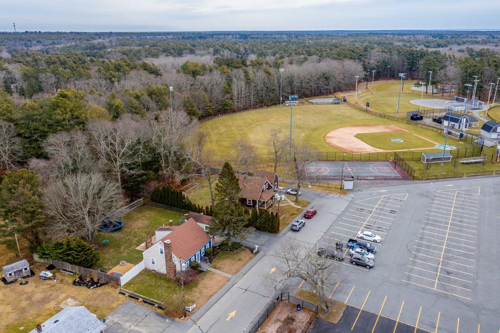 15 Pope Street Acushnet, MA 02743 - Photo 5 of 29