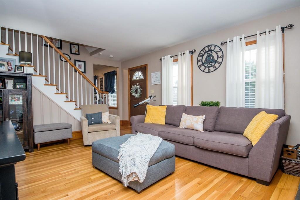 15 Pope Street Acushnet, MA 02743 - Photo 6 of 29