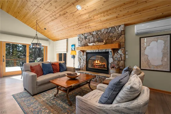 $3,900,000 | 701 Cristina Drive, Incline Village, NV 89451