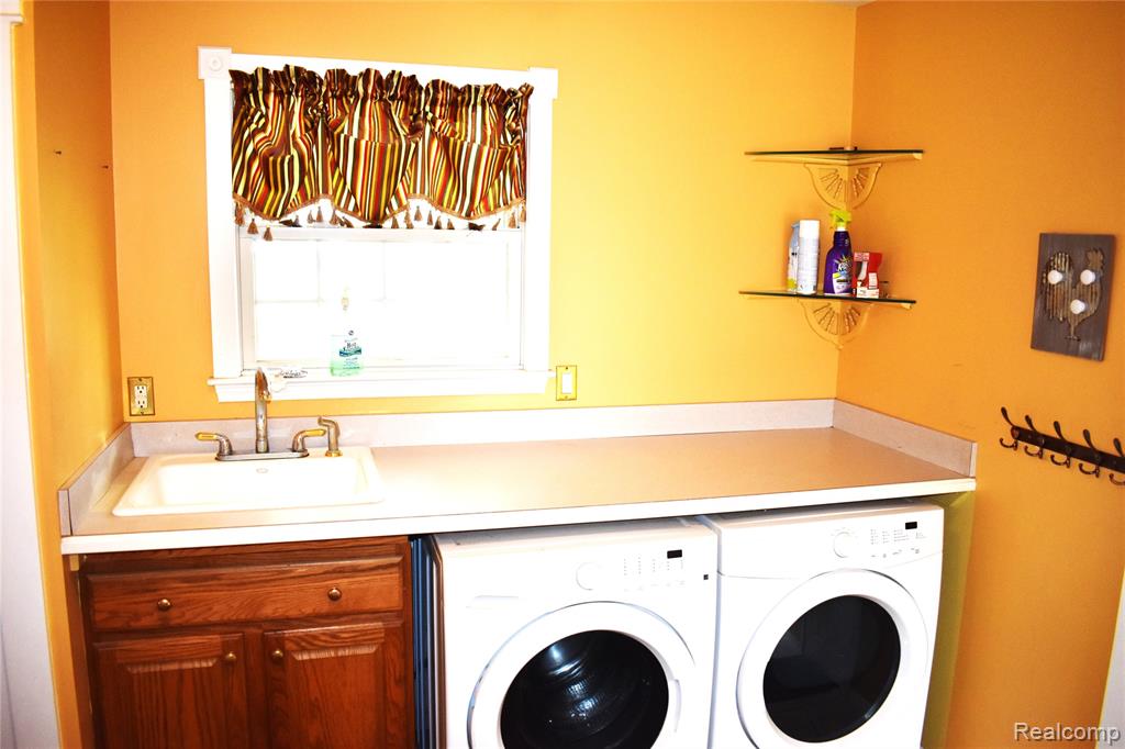 10155 Roberts Road Gregory, MI 48137 - Photo 17 of 28