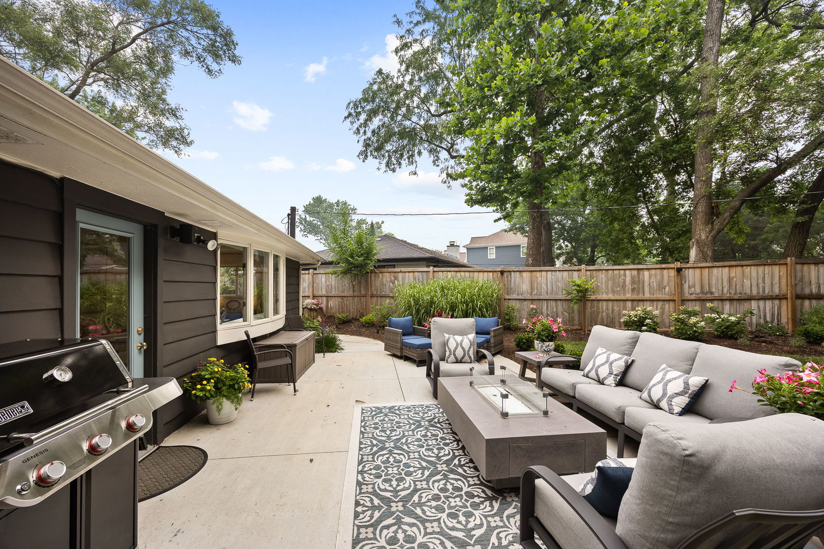 1909 Martingale Road Wheaton, IL 60187 - Photo 39 of 56 Gallery Image 39