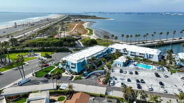 a picture of city view