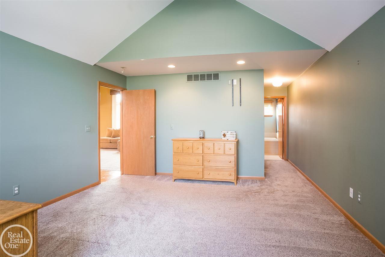 28316 Charleen Road Chesterfield, MI 48047 - Photo 14 of 48