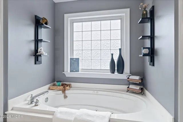 $349,900 | 203 Lovorn Circle, Warner Robins, GA 31088