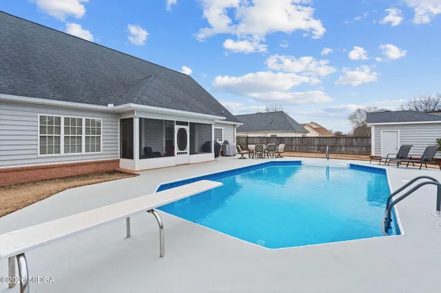 $349,900 | 203 Lovorn Circle, Warner Robins, GA 31088