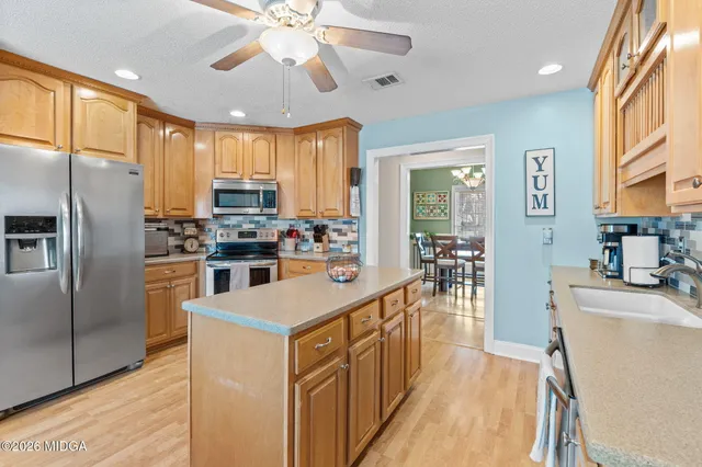 $349,900 | 203 Lovorn Circle, Warner Robins, GA 31088