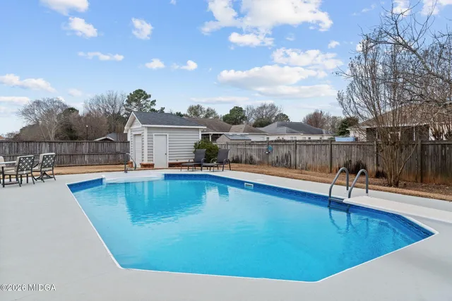 $349,900 | 203 Lovorn Circle, Warner Robins, GA 31088