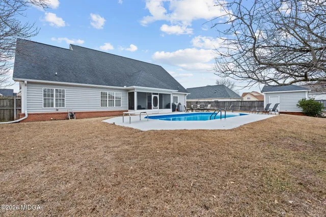 $349,900 | 203 Lovorn Circle, Warner Robins, GA 31088