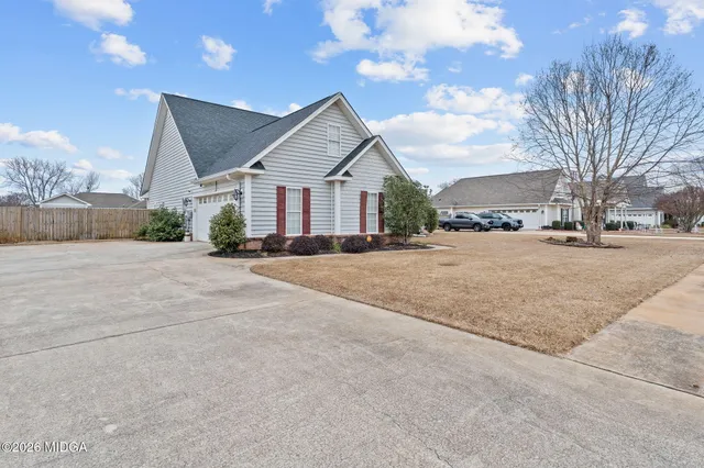 $349,900 | 203 Lovorn Circle, Warner Robins, GA 31088