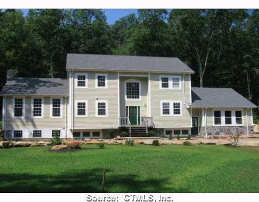 93 Wopowog Road East Hampton, CT 06424 - Photo 1 of 1 Gallery Image 1