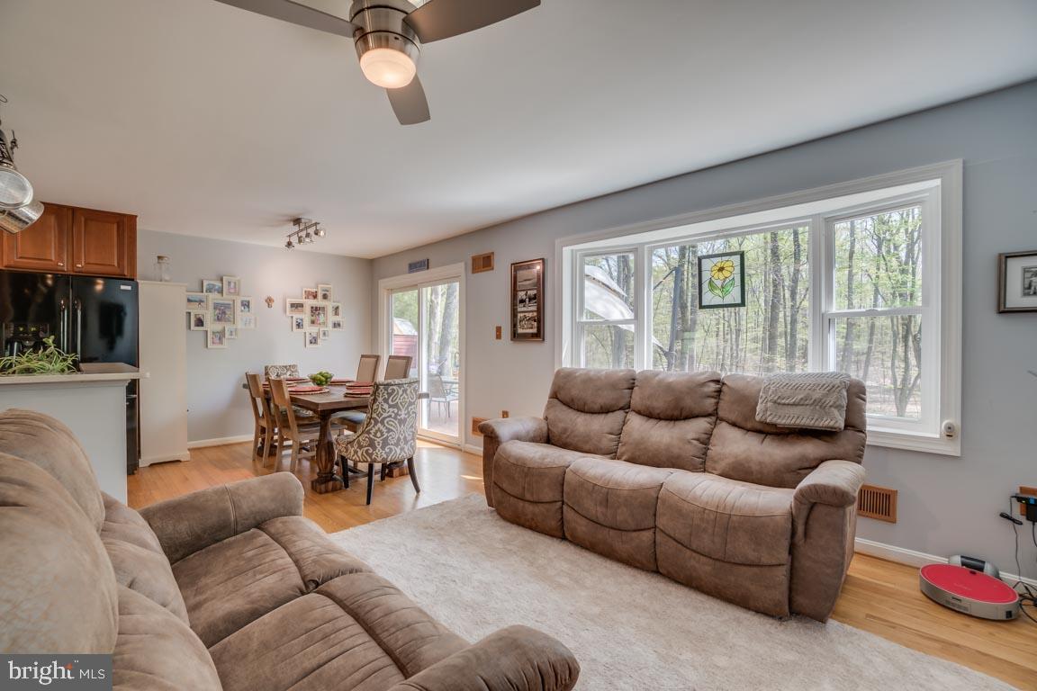 13663 Van Doren Road Manassas, VA 20112 - Photo 12 of 33 a living room with furniture and a window