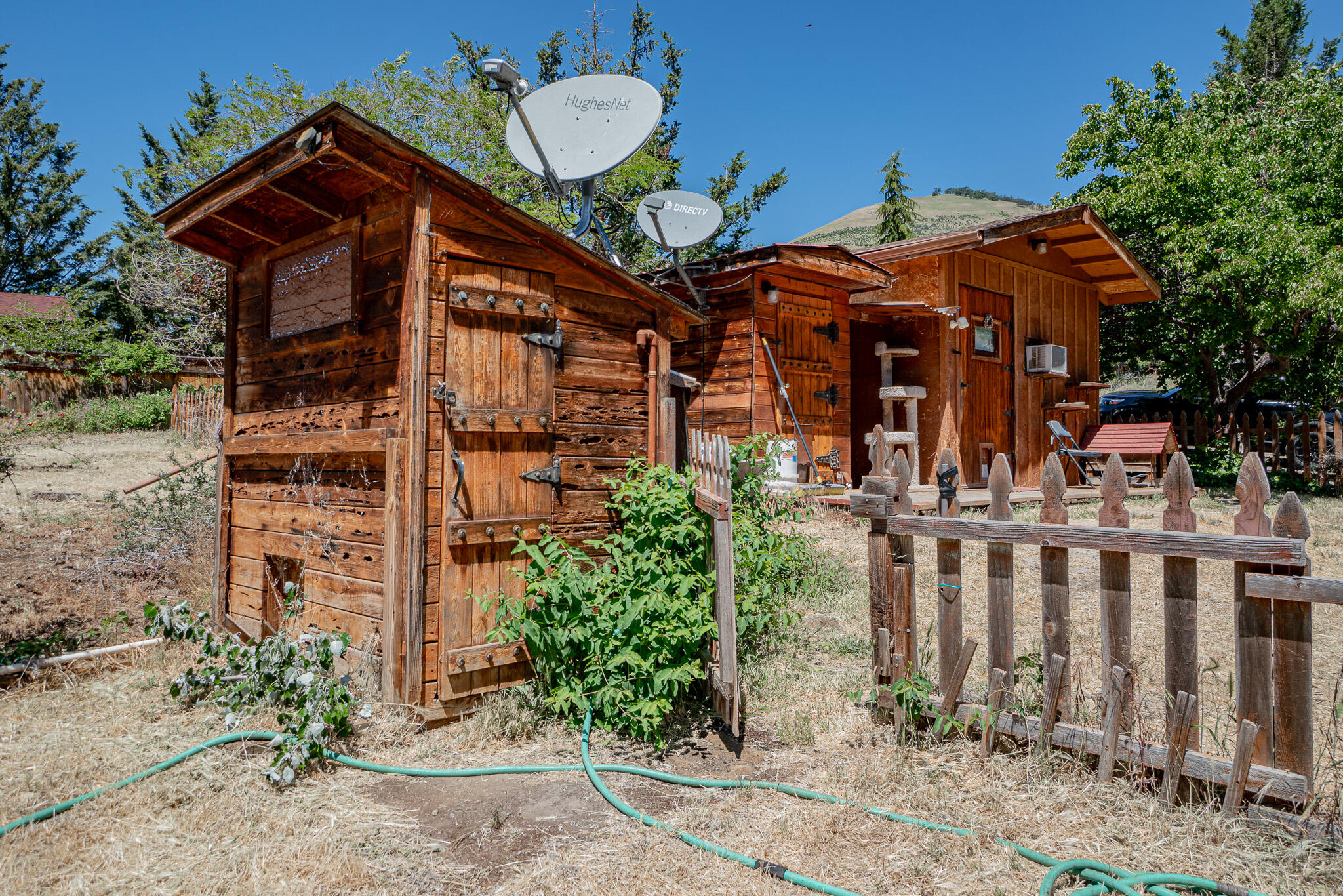 2909 Dead Indian Memorial Road Ashland, OR 97520 - Photo 44 of 75 Outbuilding & Bathroom