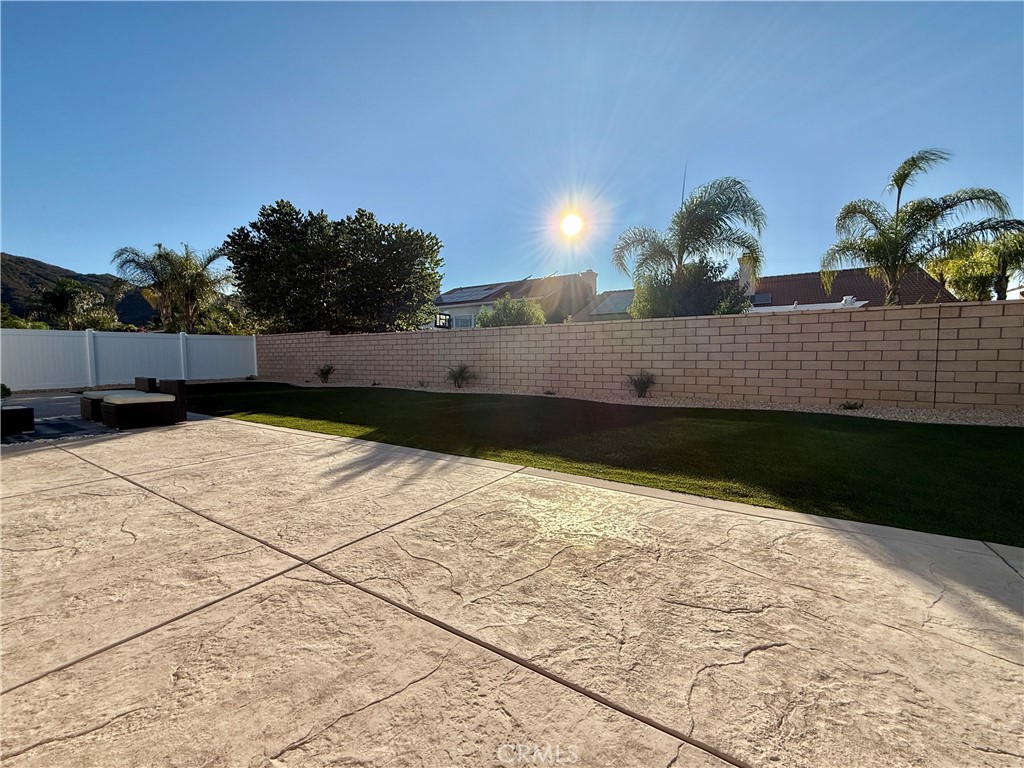 36237 Sunset Ridge Court Wildomar, CA 92595 - Photo 36 of 41 a view of a backyard