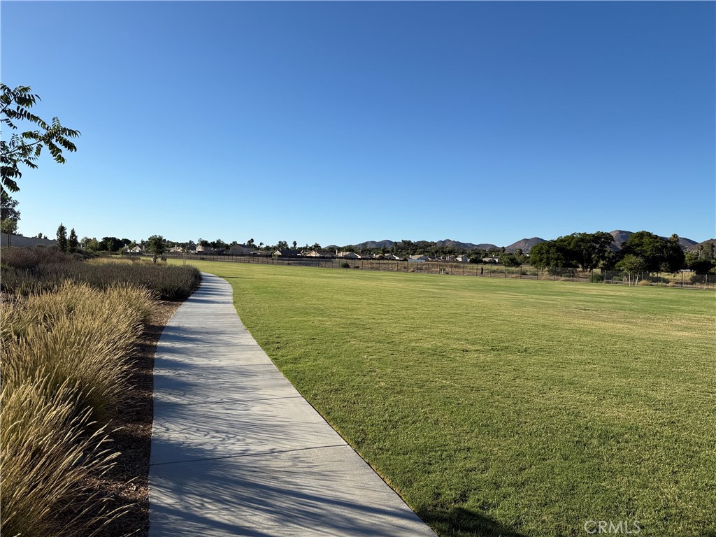 36237 Sunset Ridge Court Wildomar, CA 92595 - Photo 39 of 41 a view of an ocean with city