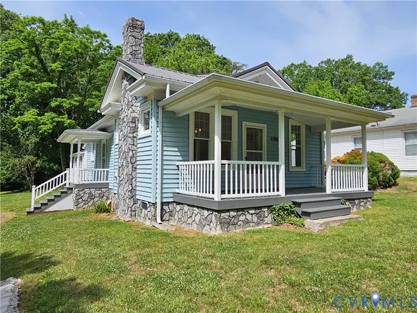 $289,900 | 913 West Osborn Road, Farmville, VA 23901