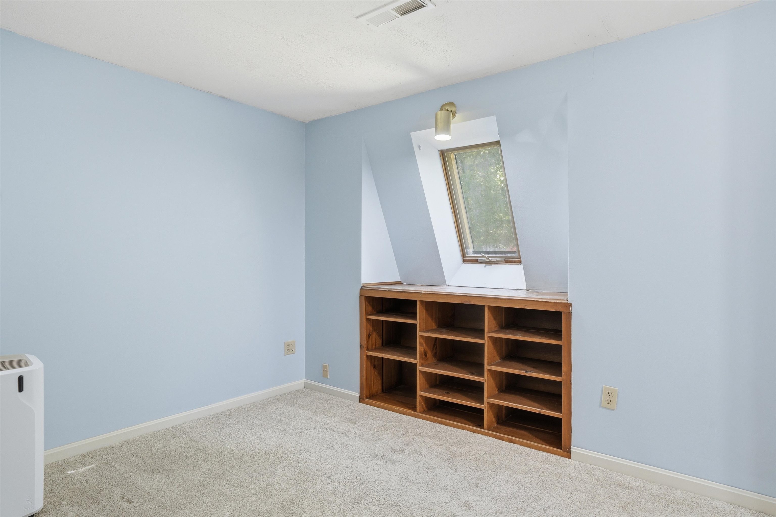 73 Old Chester Road Derry, NH 03038 - Photo 29 of 43