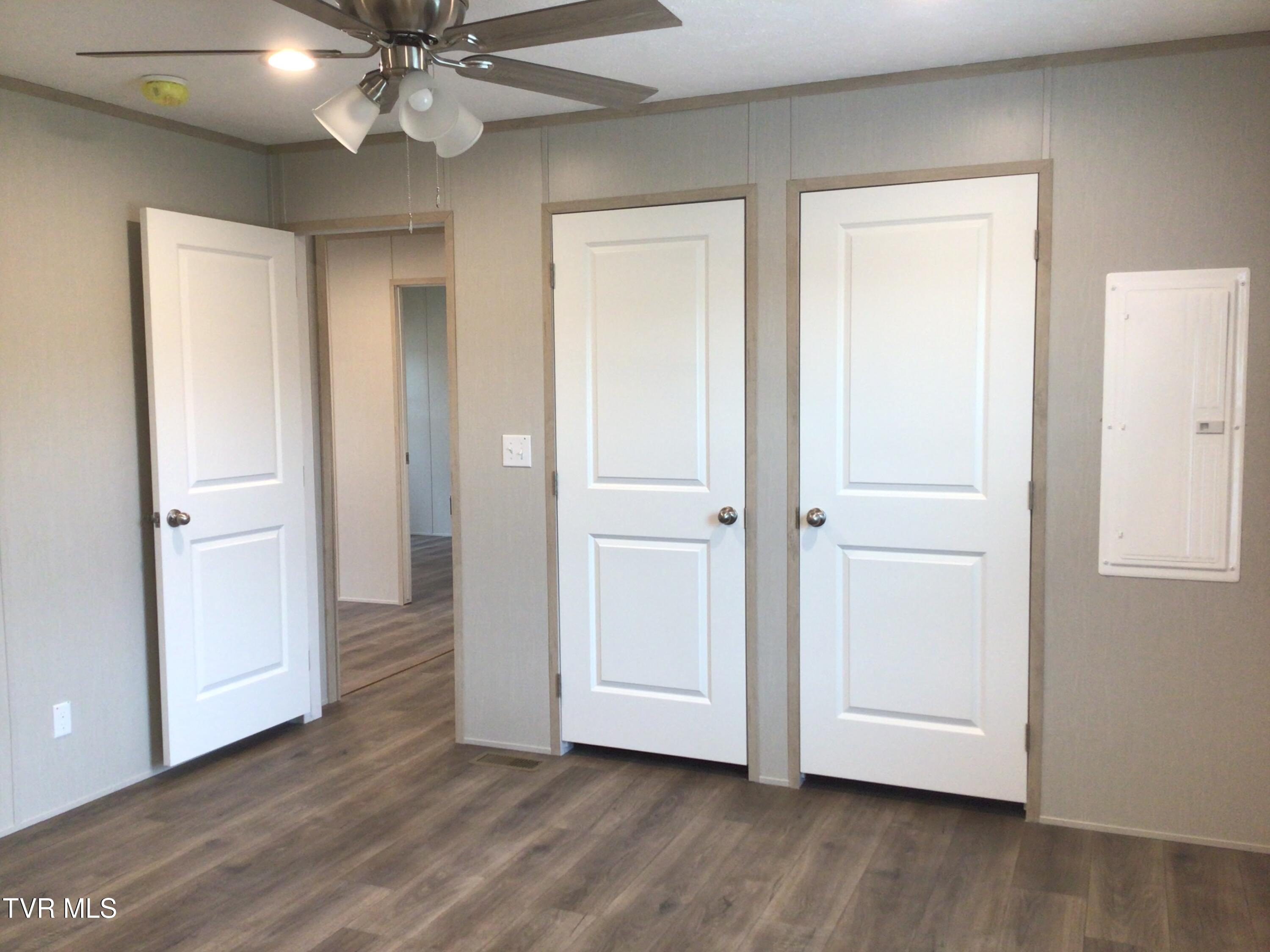 805 Dulaney Road Mosheim, TN 37818 - Photo 20 of 29 805 Dulaney Rd