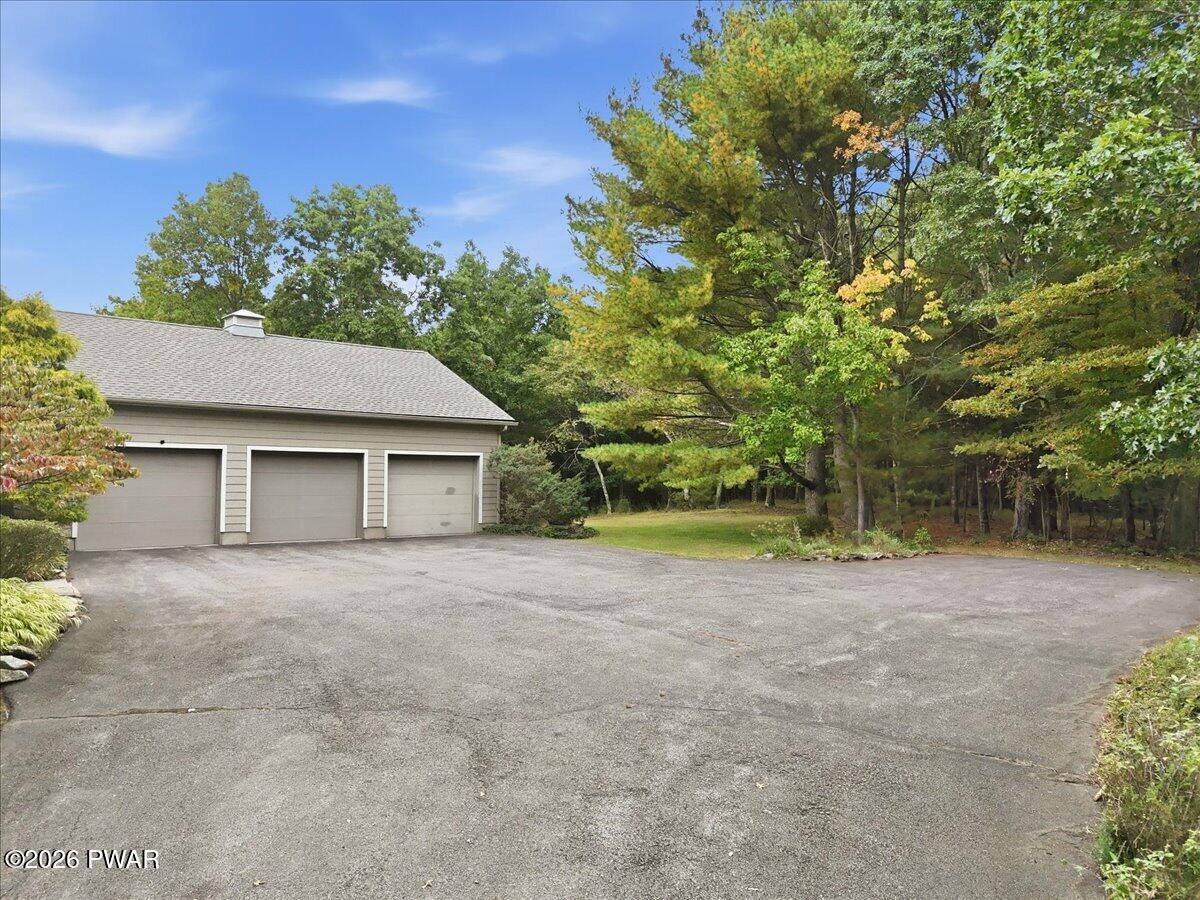 441 Emery Road Dingmans Ferry, PA 18328 - Photo 71 of 108 Gallery Image 71