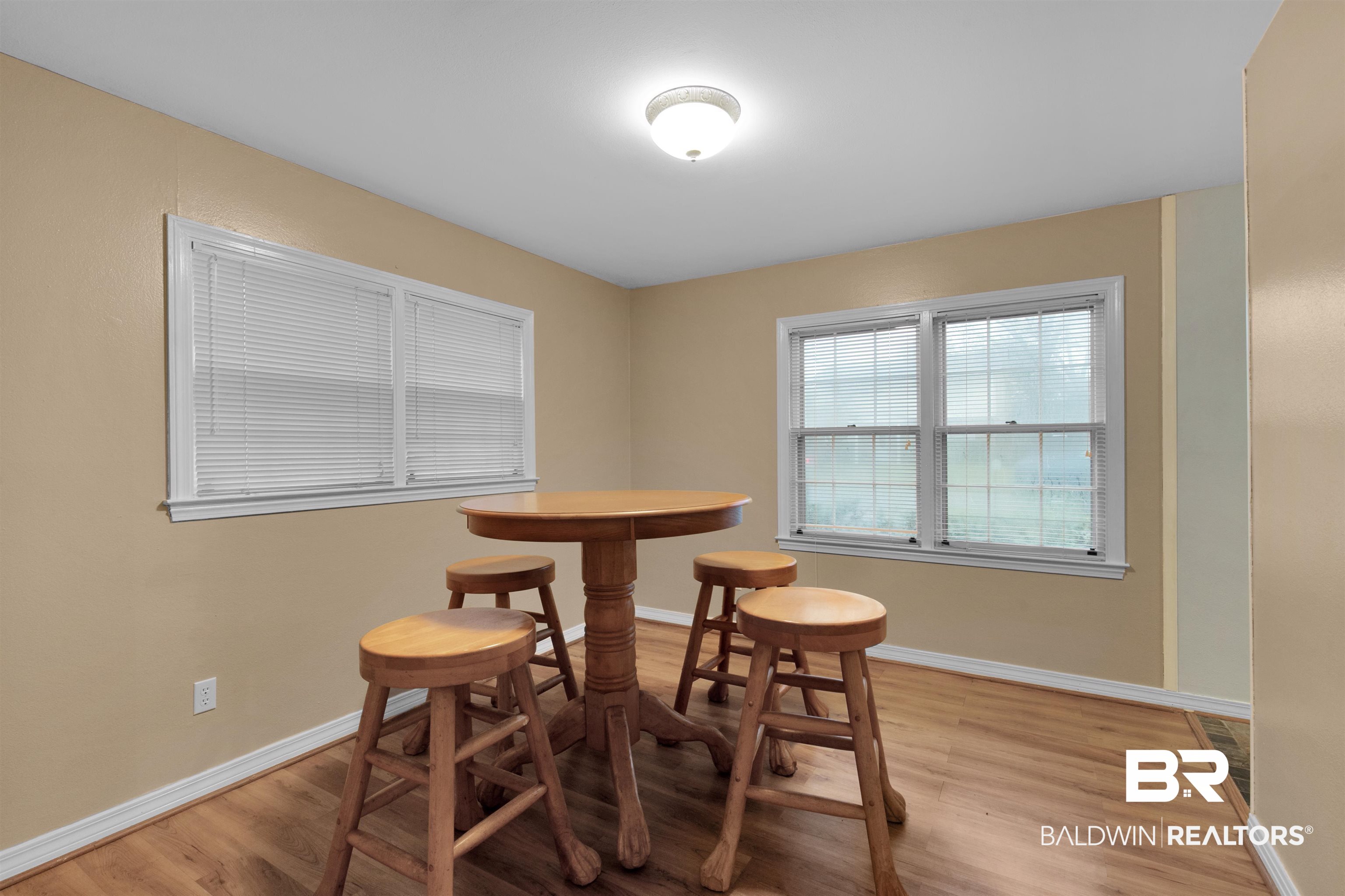 413 Coventry Way Mobile, AL 36606 - Photo 6 of 18