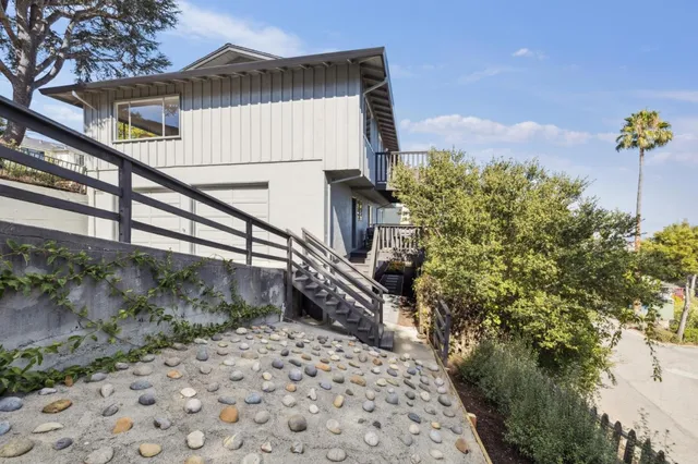 $2,398,000 | 1297 Vista Grande, Millbrae, CA 94030