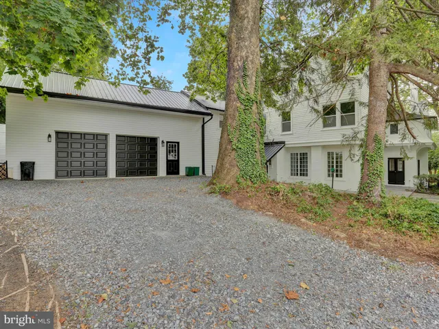 $593,900 | 1 Wyomissing Hills Boulevard, Reading, PA 19609