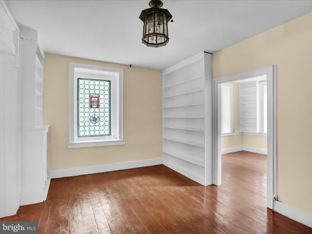 $593,900 | 1 Wyomissing Hills Boulevard, Reading, PA 19609