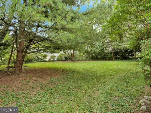 $593,900 | 1 Wyomissing Hills Boulevard, Reading, PA 19609