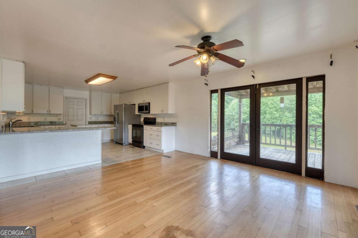 89 Simmons Ridge Mineral Bluff, GA 30559 - Photo 23 of 73