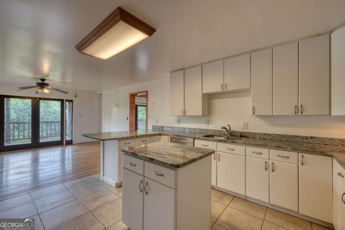 89 Simmons Ridge Mineral Bluff, GA 30559 - Photo 26 of 73