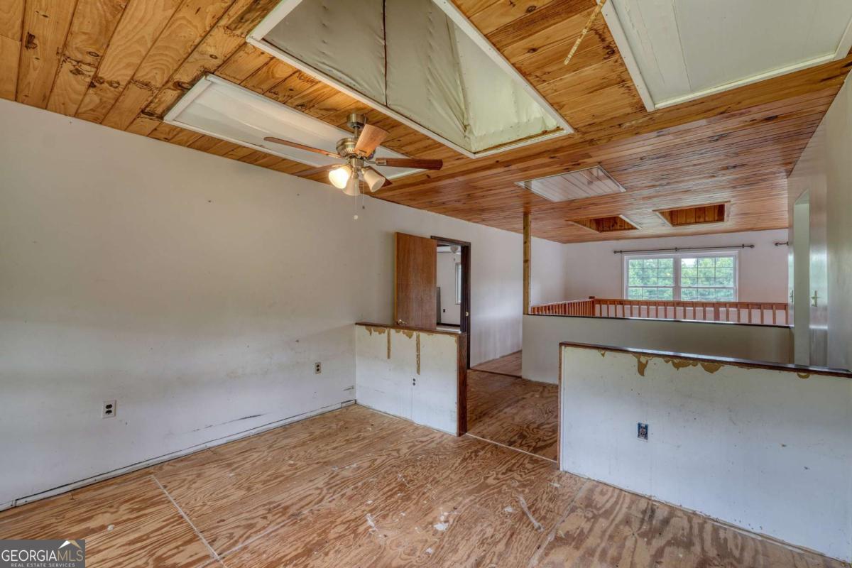 89 Simmons Ridge Mineral Bluff, GA 30559 - Photo 37 of 73