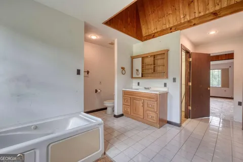 $469,000 | 89 Simmons Ridge, Mineral Bluff, GA 30559