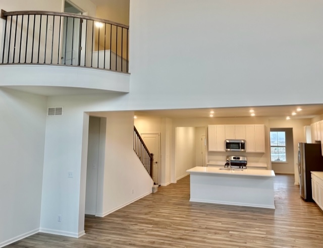 1169 Michael Road South Elgin, IL 60177 - Photo 3 of 41 Gallery Image 3