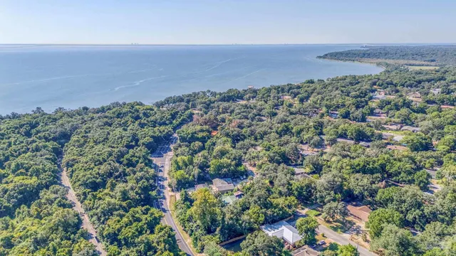 $364,900 | 4875 Peacock Drive, Pensacola, FL 32504