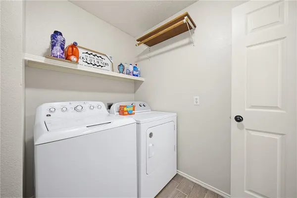 $255,900 | 1004 La Mirada, Portland, TX 78374