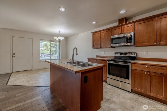 $500,000 | 1519 Springwater Avenue, Wenatchee, WA 98801