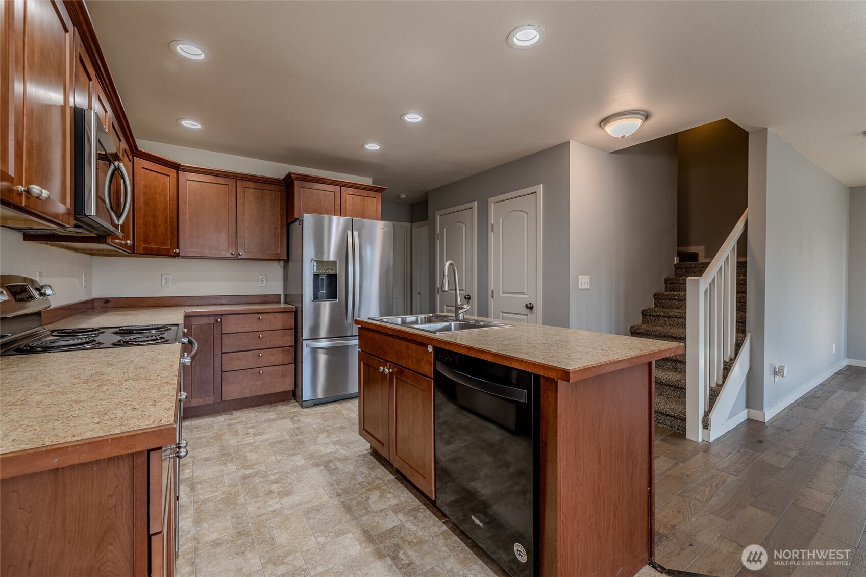 1519 Springwater Avenue Wenatchee, WA 98801 - Photo 16 of 25