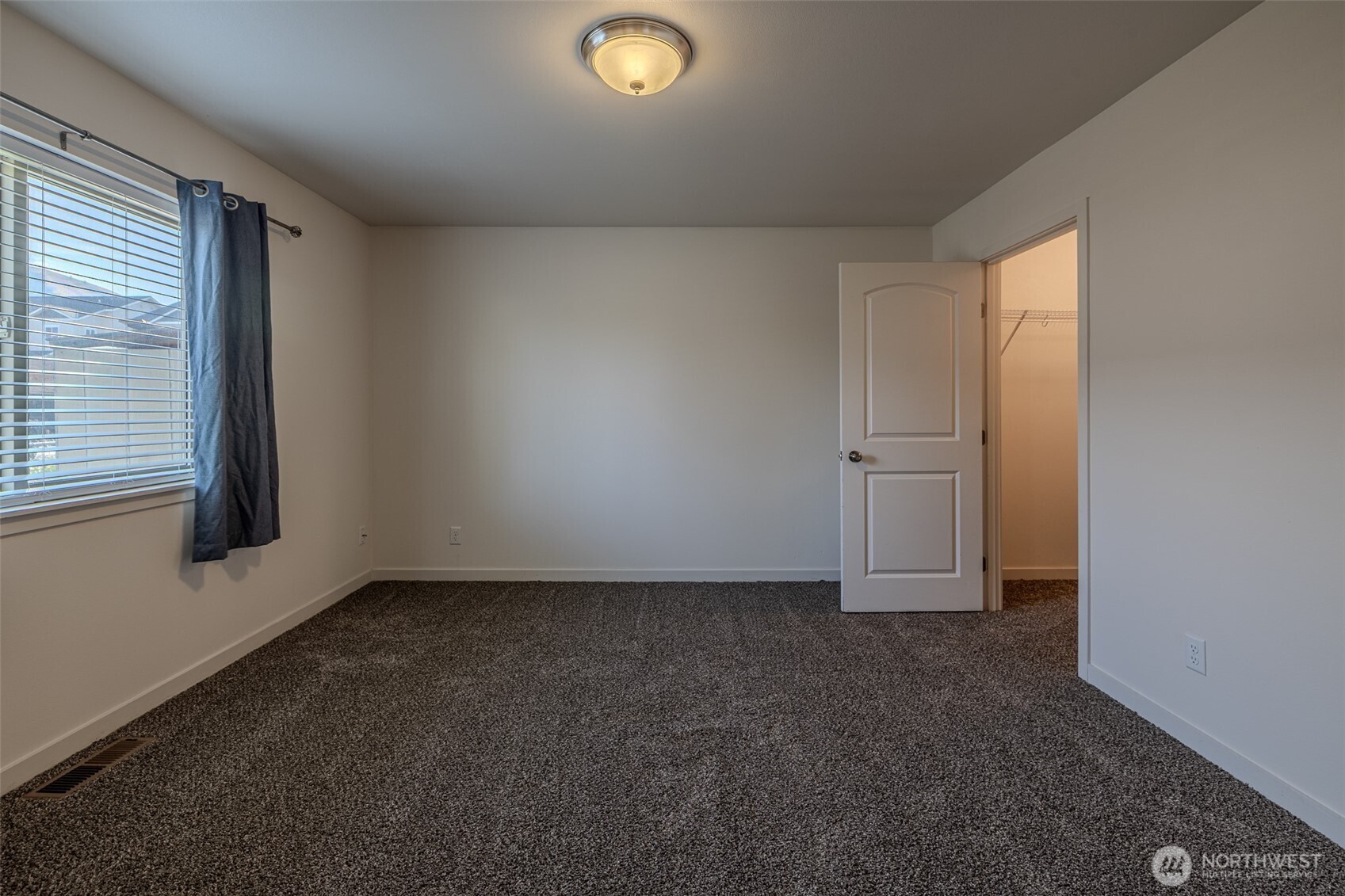 1519 Springwater Avenue Wenatchee, WA 98801 - Photo 17 of 25