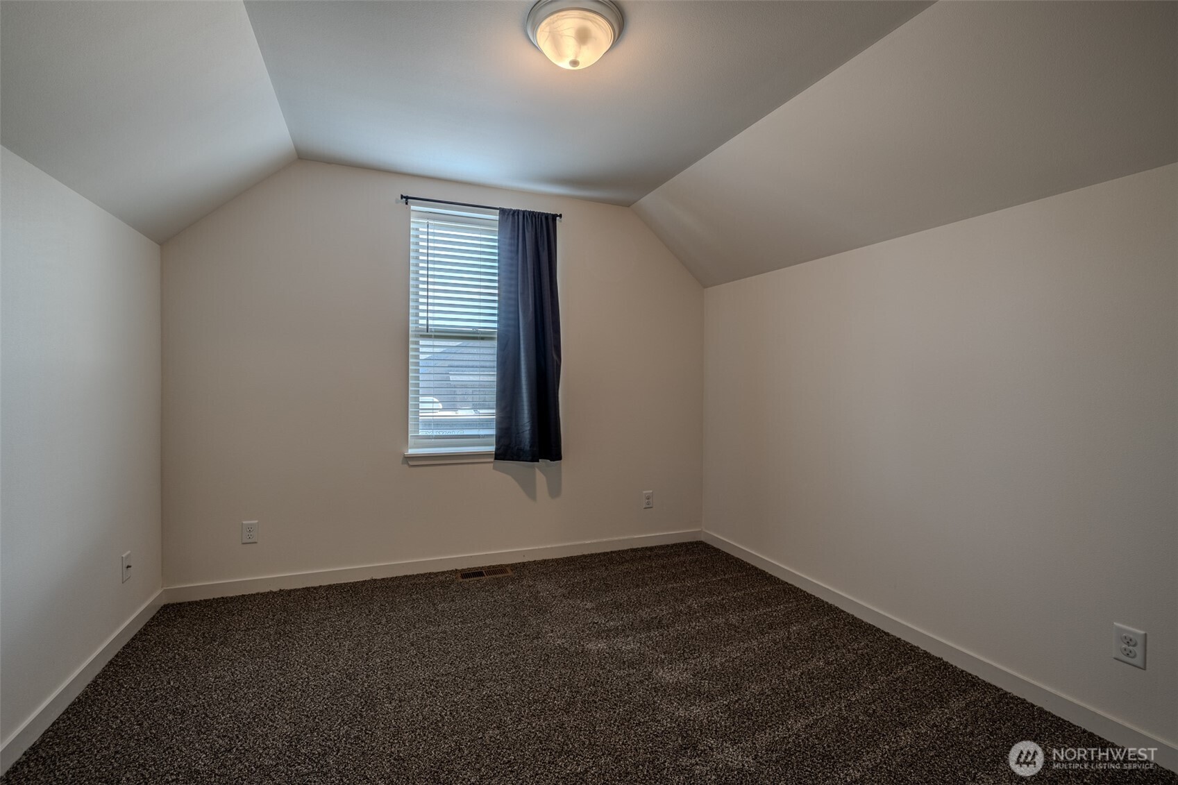 1519 Springwater Avenue Wenatchee, WA 98801 - Photo 25 of 25