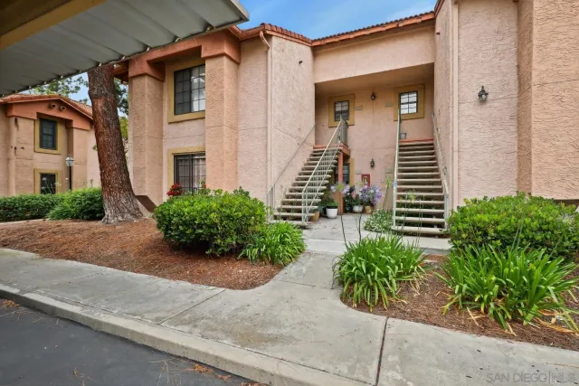 $595,000 | 12047 Alta Carmel Court, Unit 189, San Diego, CA 92128