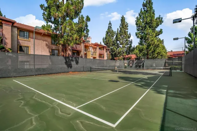 $595,000 | 12047 Alta Carmel Court, Unit 189, San Diego, CA 92128