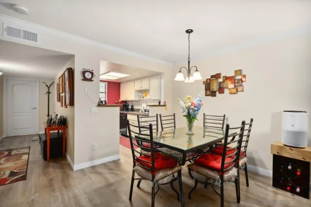 $595,000 | 12047 Alta Carmel Court, Unit 189, San Diego, CA 92128