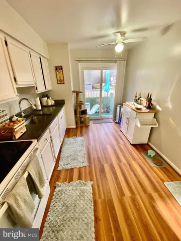 $334,500 | 1 Appledowre Court, Unit 137, Germantown, MD 20876