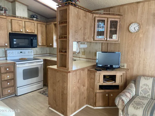 $91,500 | 2395 West Erie Avenue, Unit 395, Apache Junction, AZ 85119