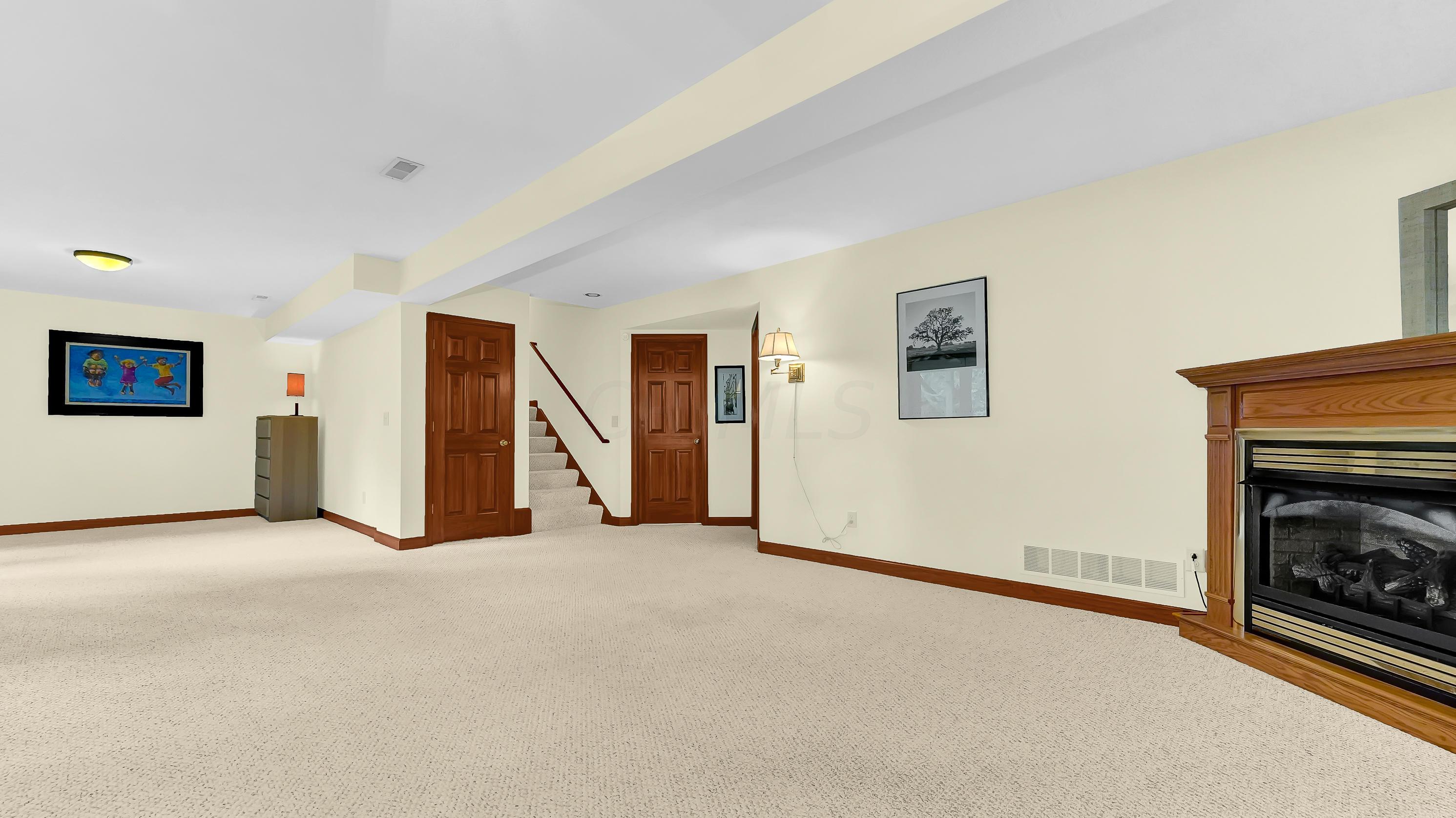 5104 Postlewaite Road Columbus, OH 43235 - Photo 34 of 49 Gallery Image 34